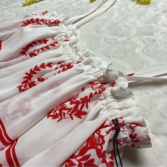 Tularosa Desert Moon Sleeveless Mini Dress in White Red Medallion Print NWT Med - Picture 6 of 16